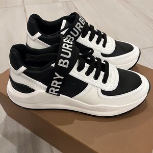 Burberry Ronnie Sneakers